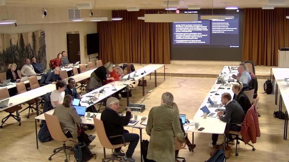 Lenke til artikkel: Flertallet i  fylkesutvalget vil beholde lærernormen